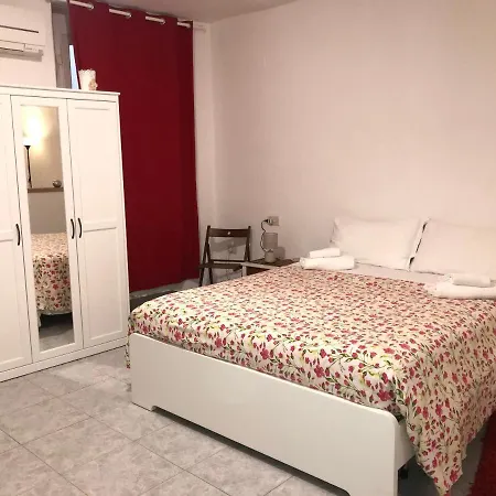 A Due Passi Dal Duomo Apartment